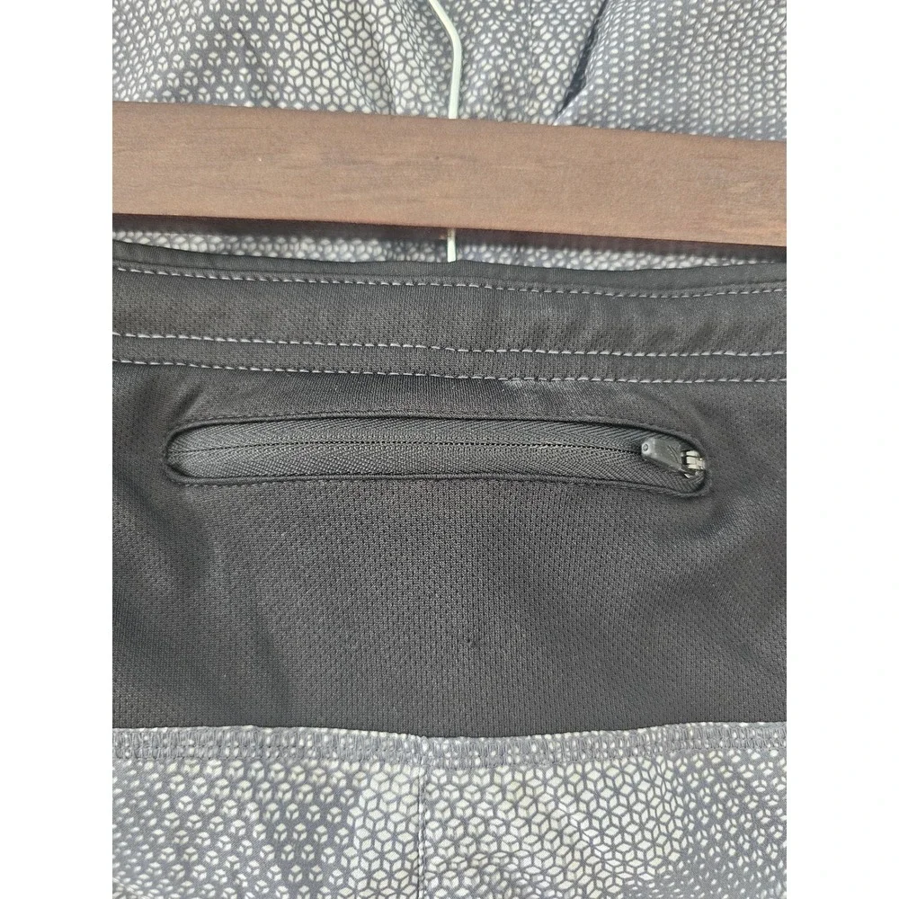 [Athletic] Old Navy Active Go-Dry Shorts Mens Large Grey Black Geometric 7in
